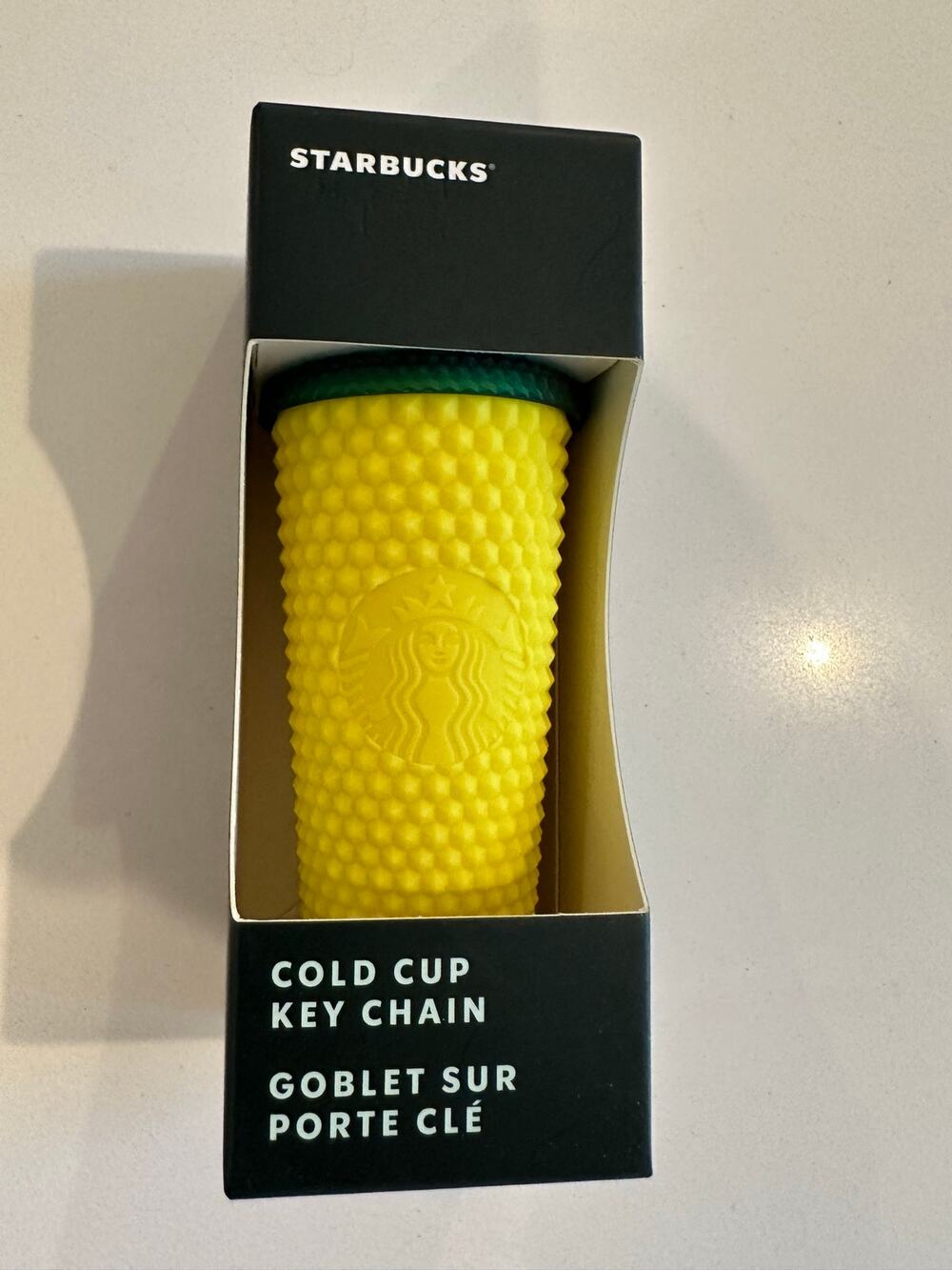 New! Starbucks Hawaii Exclusive Pineapple Studded Cold Cup Keychain